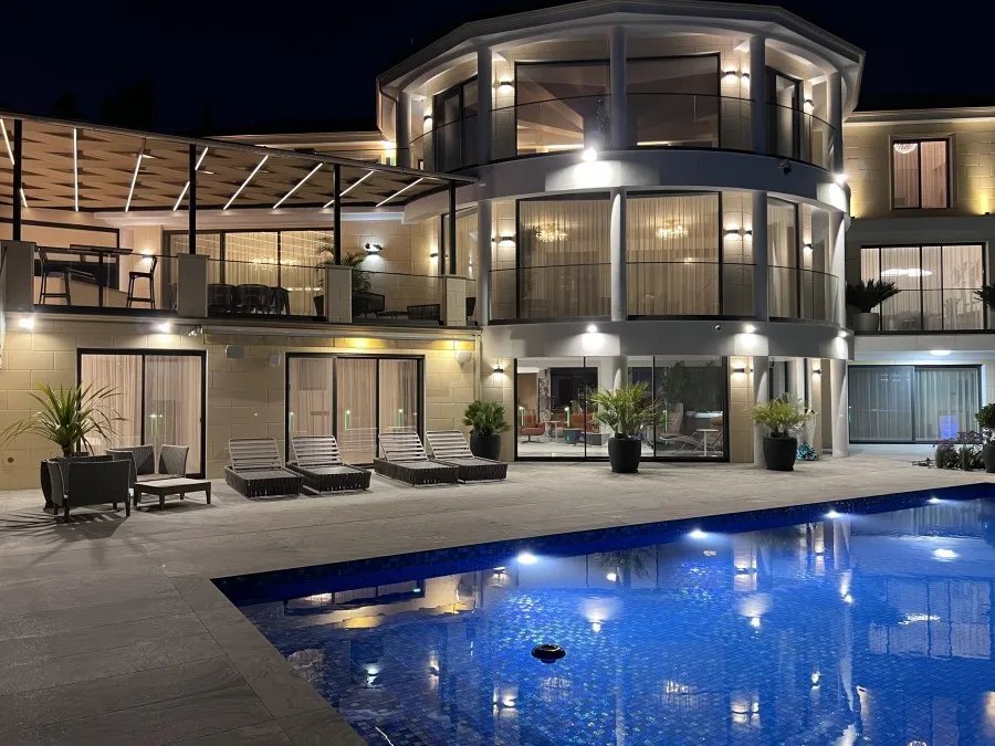Detached Villa in Mesovounia, Limassol