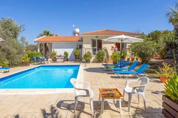 Latchi: Detached Villa in Latchi, Paphos Latchi: Detached Villa in Latchi, Paphos