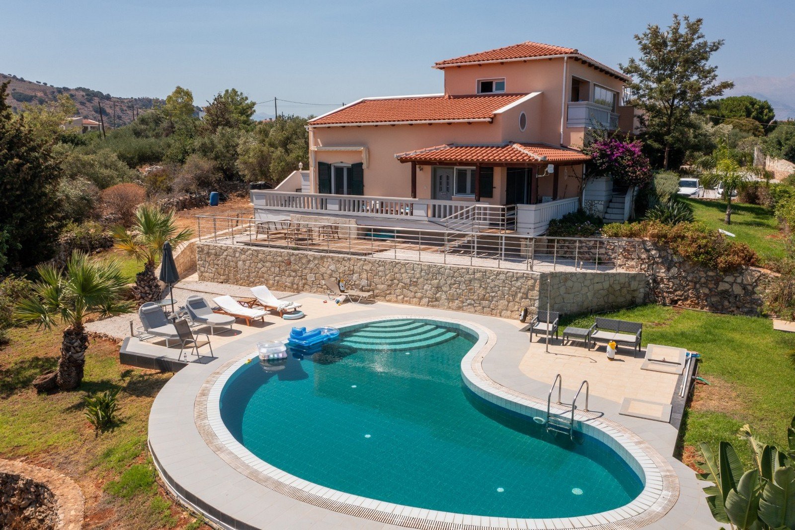 Sea-view apartment with mezzanine and shared pool, Kambia, Apokoronas, Chania