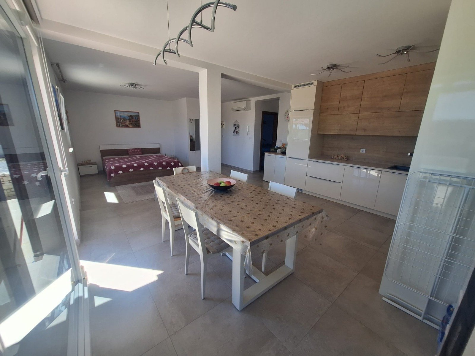 Ground-floor apartment with pool and 170 m² garden in a quiet part of Medulin, Croatia