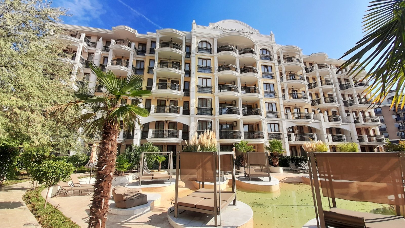2-room apartment in the prestigious Harmony 16 complex, Sunny Beach, Bulgaria.