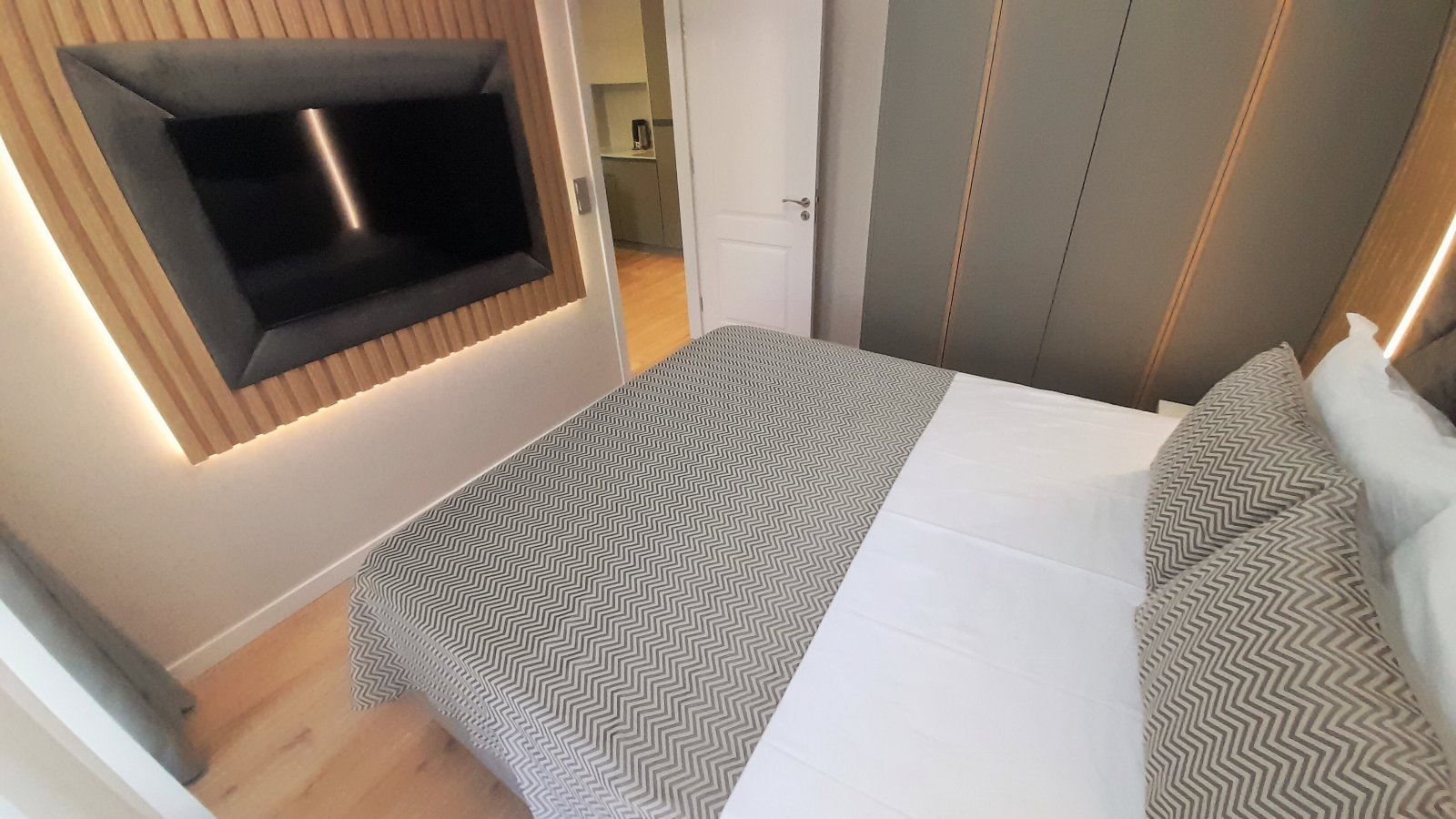 2-room apartment in the prestigious Harmony 16 complex, Sunny Beach, Bulgaria.