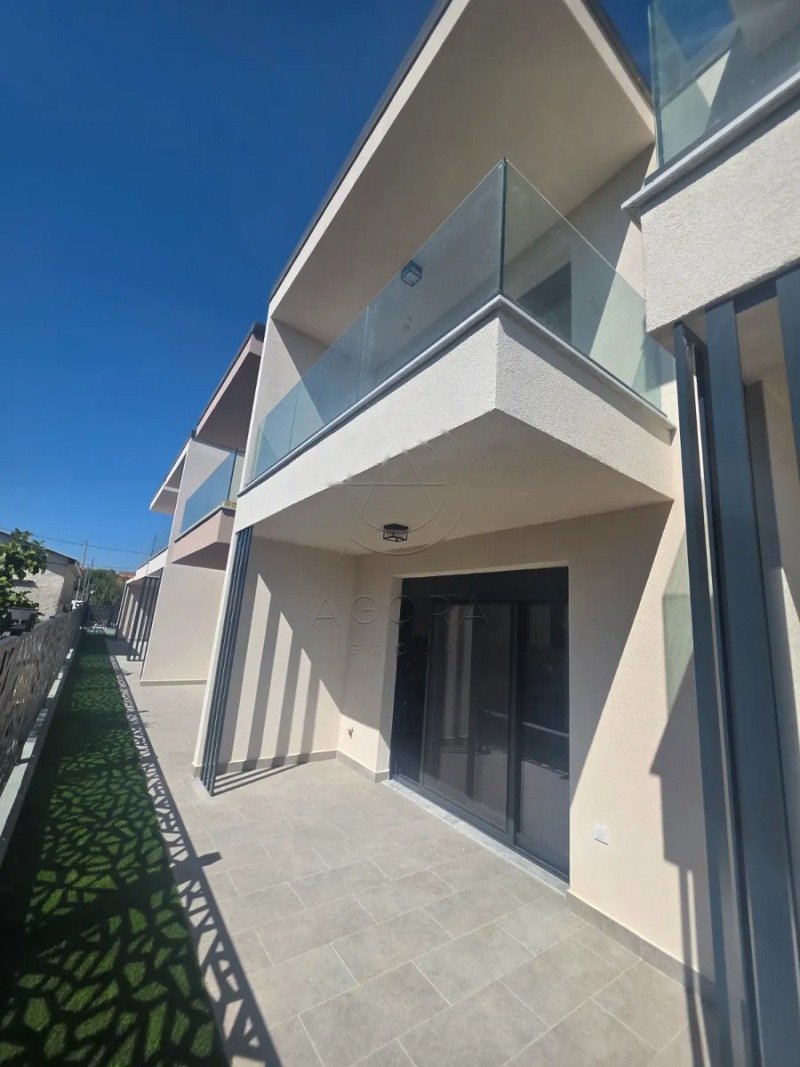 Neubau-Maisonette mit 3 Schlafzimmern und Meerblick, 350 m vom Meer, Nea Irakleia, Chalkidiki