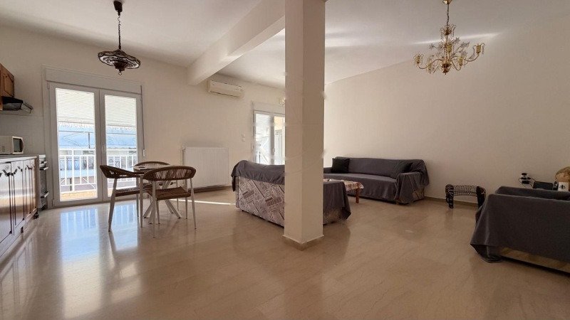 Furnished 2-bedroom apartment, 79 m², 300 m from the sea, Kalamaria, Thessaloniki