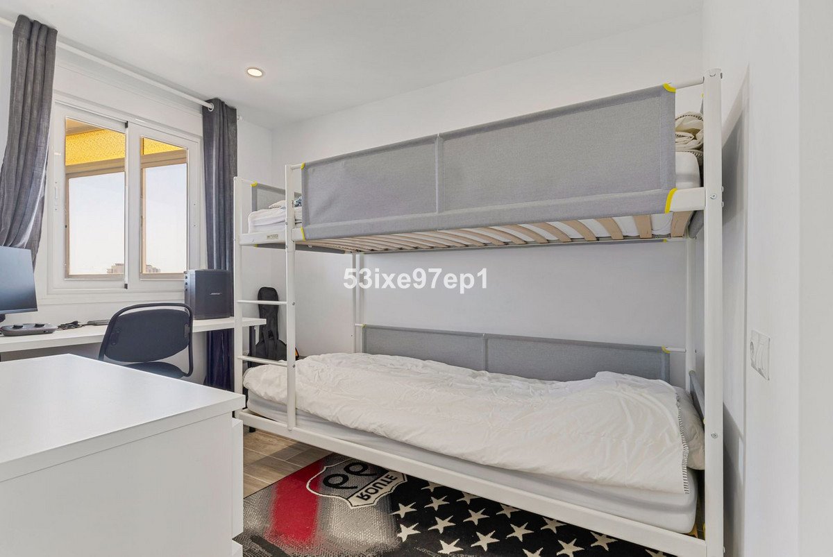 Completely renovated top floor apartment with sea views, Fuengirola, Spain