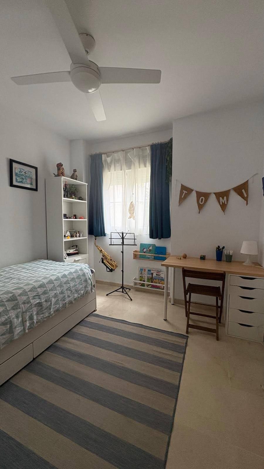 Apartment mit überdachter Terrasse (25 m²), zwei Garagenstellplätzen und Meerblick, Benalmádena, Spanien