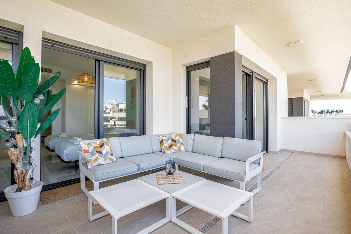 Modern apartment from 2023 with sea views, gym and garage, Orihuela Costa, Spain