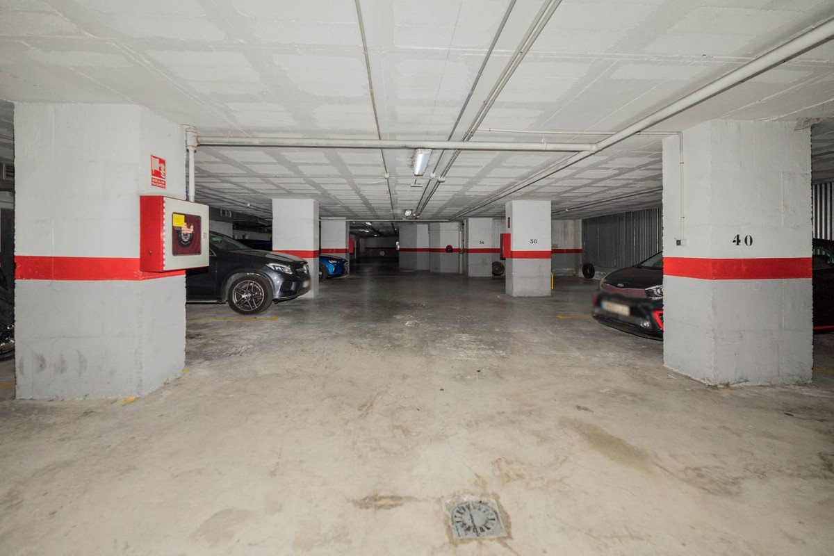 Penthouse mit Garage und Meer- und Bergblick, Mijas, Spanien
