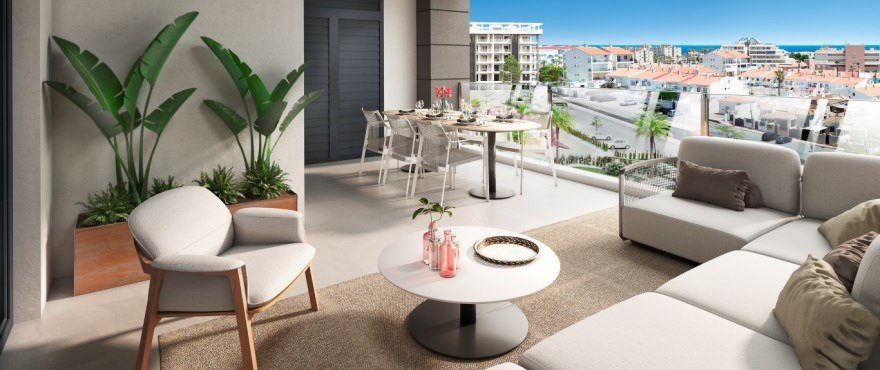New penthouse with solarium and sea views 700 m from La Mata beach, Torrevieja, Spain