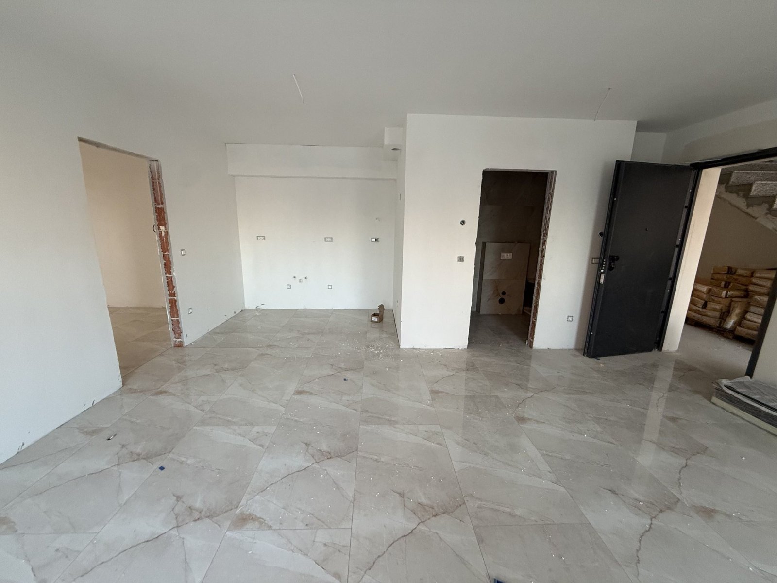New apartment with garden and parking near the beach, Bibinje, Croatia