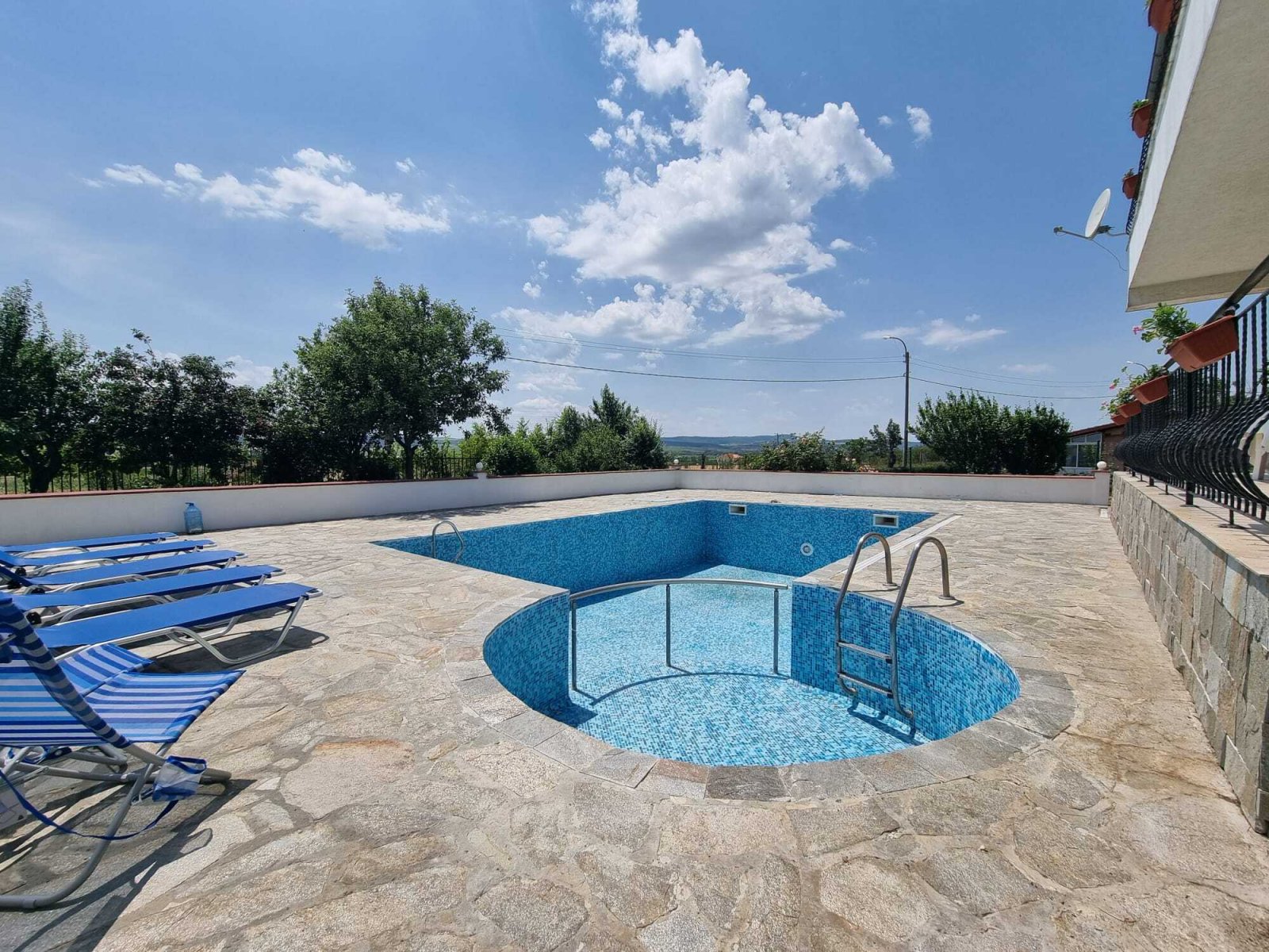 Single-family house in Goritsa, Bulgaria