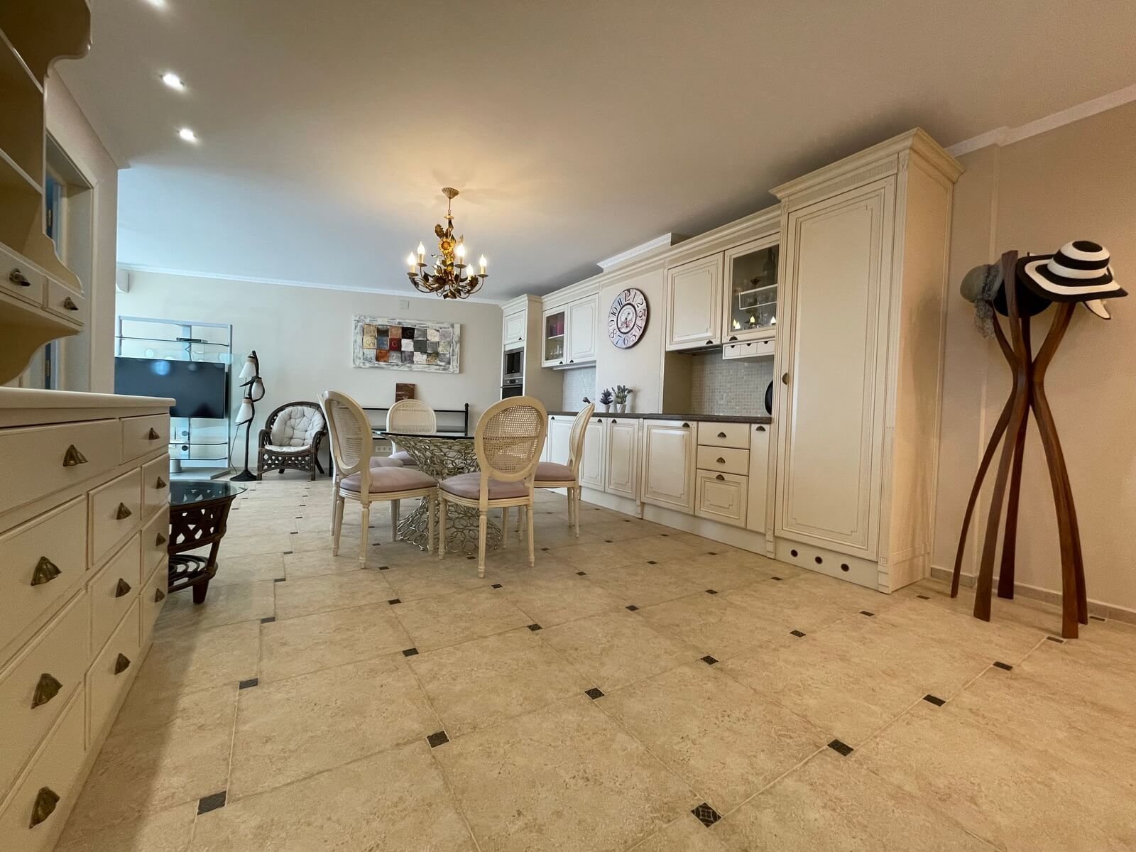 Three-Room Apartment in Sea Wind Grand Hotel in Sveti Vlas, Bulgaria