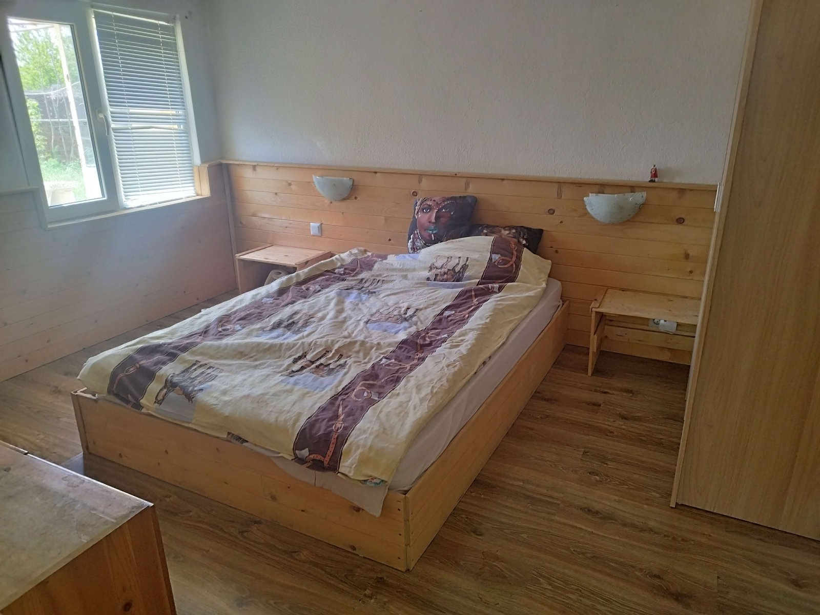 Completely furnished and renovated house with 4 bedrooms in Bolyarovo, Jambol Region.