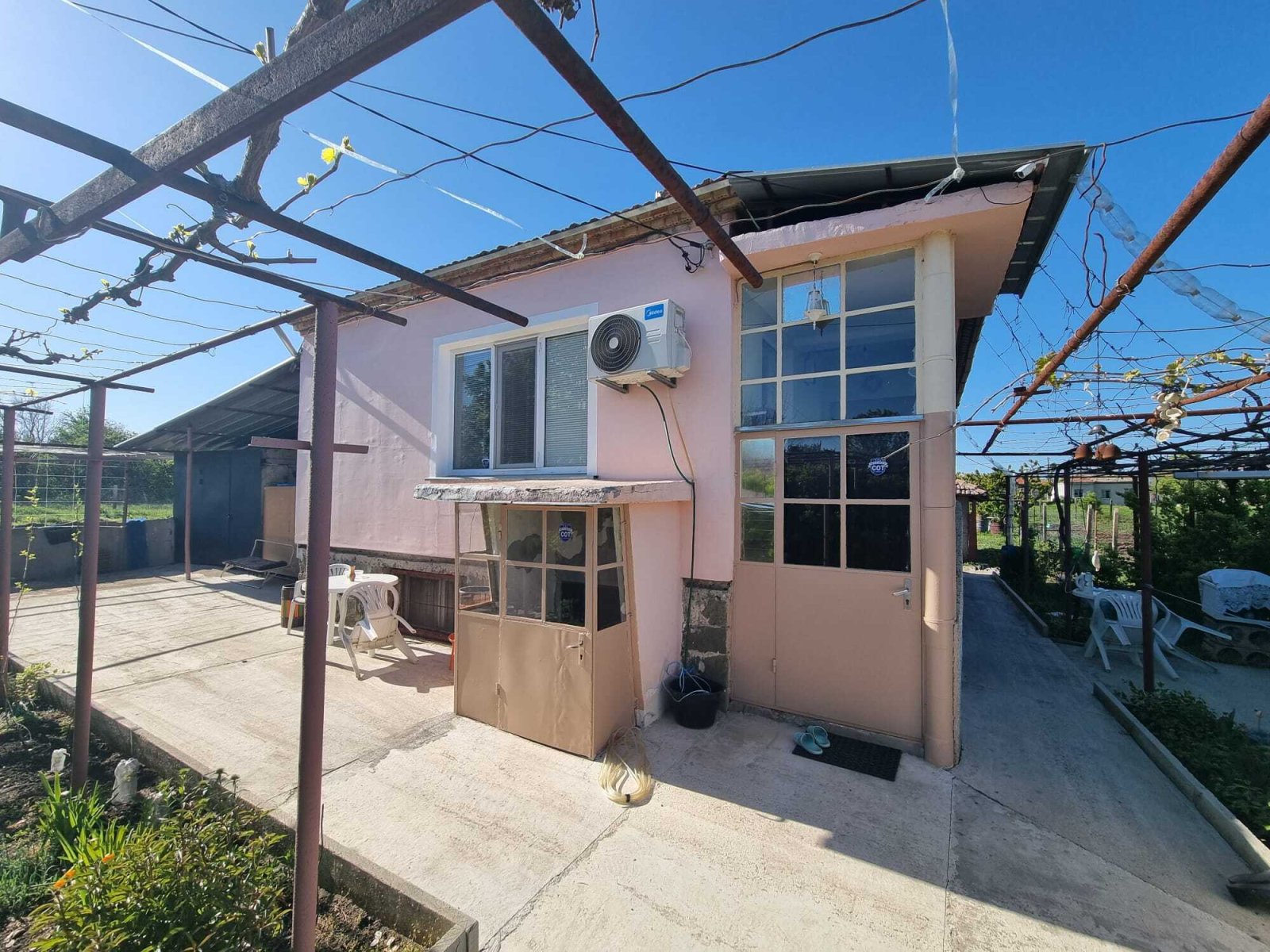 House with basement in the Vinarisko Region, Burgas, Bulgaria.