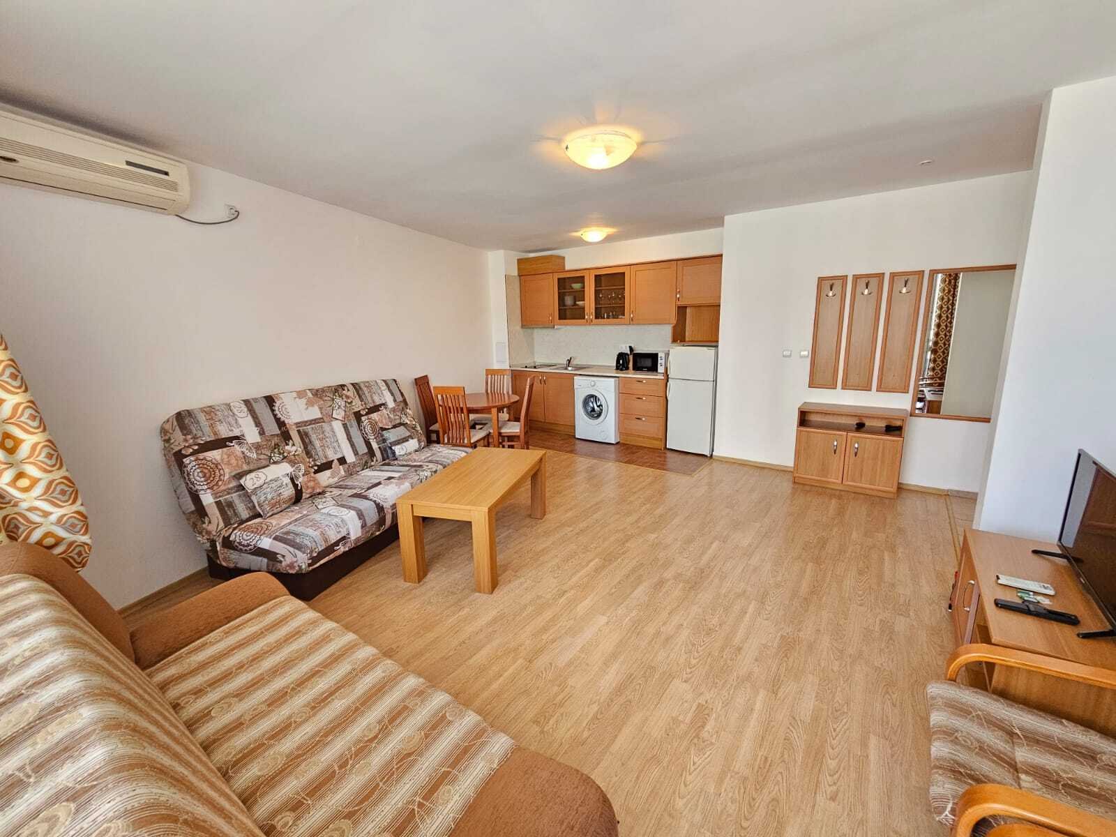 First seafront! Apartment in a large, year-round operated residential complex Riviera Fort, Bulgaria.