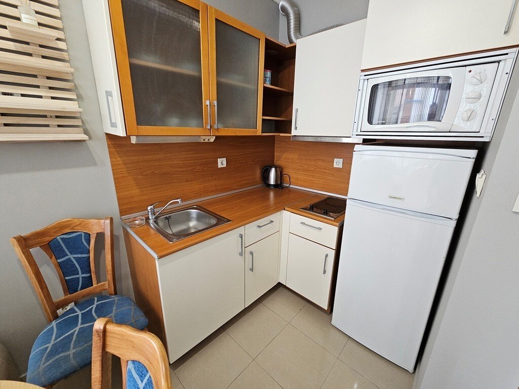 Modern 3-room apartment in Sunny Beach, Bulgaria – Complex Sun City 1, 2nd floor.