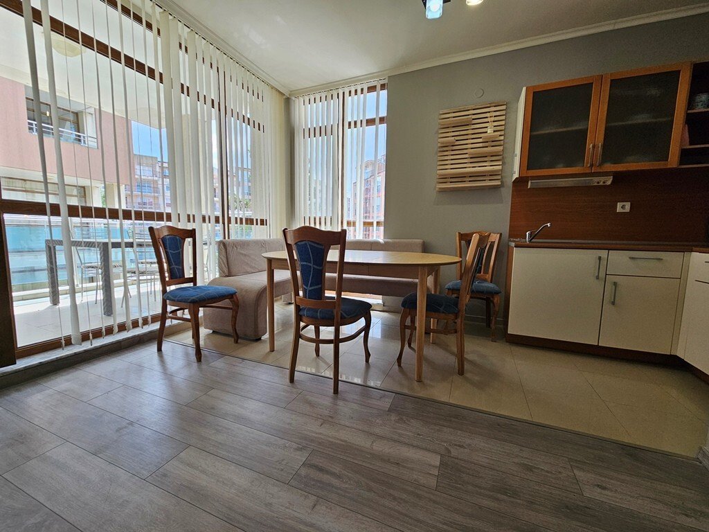 Modern 3-room apartment in Sunny Beach, Bulgaria – Complex Sun City 1, 2nd floor.