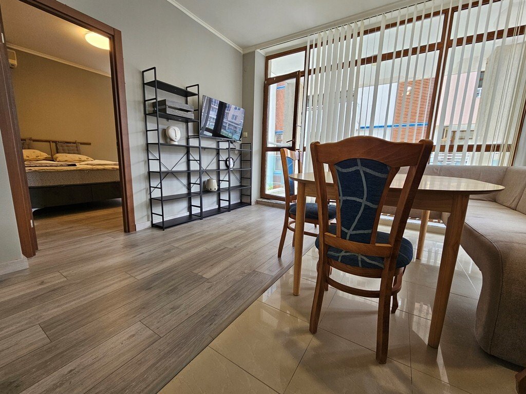 Modern 3-room apartment in Sunny Beach, Bulgaria – Complex Sun City 1, 2nd floor.