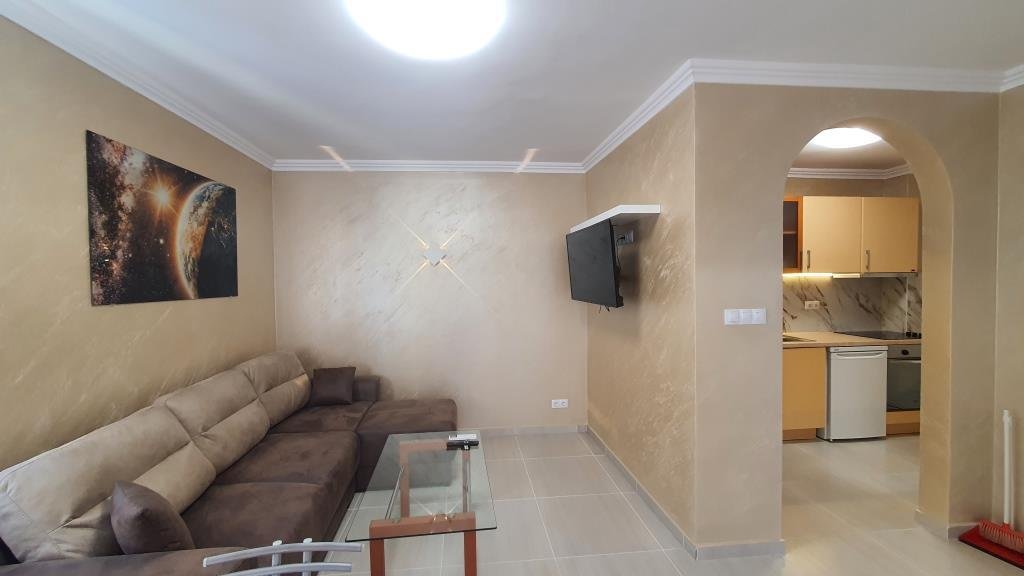 Modernized 2-room apartment in the Sea Dreams complex, Sunny Beach – 4th floor.