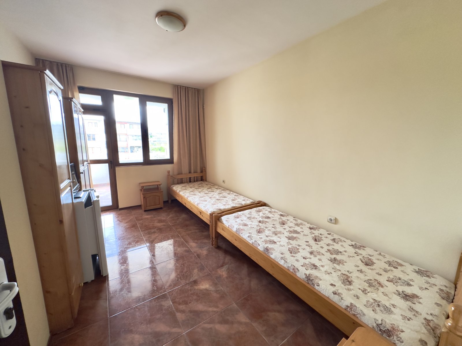 Large 4-room apartment at Sunny Beach – without annual service fee!