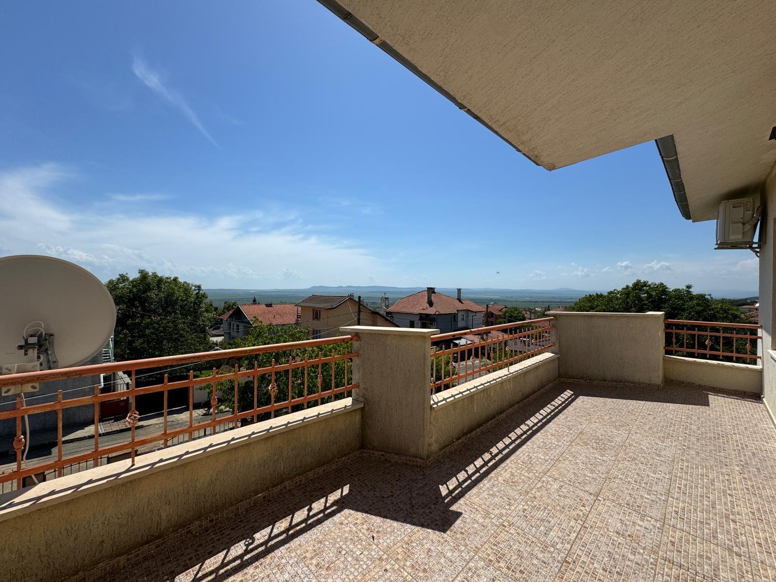 Single-family house in Kosharitsa, Burgas Region, Bulgaria.