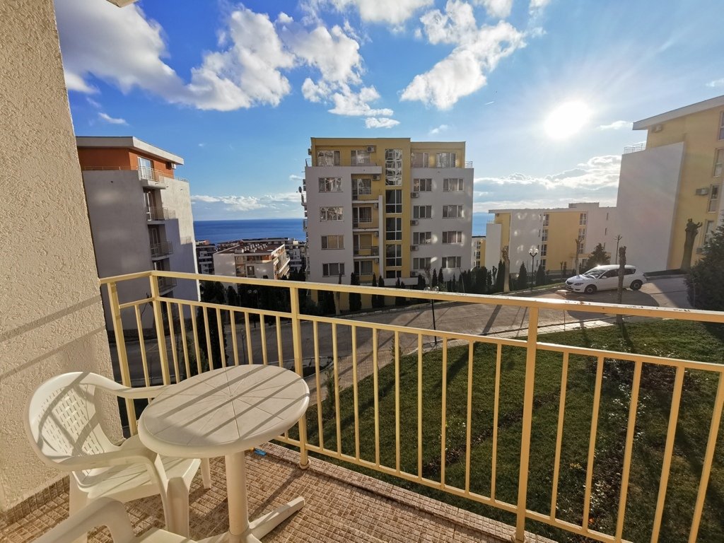 3-room apartment with sea view in the Imperial Fort Sveti Vlas, Bulgaria.