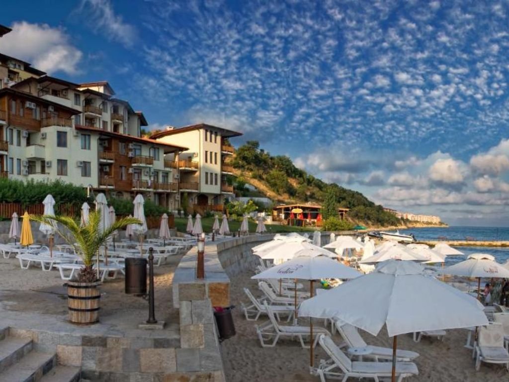 3-room apartment in the Garden of Eden Sveti Vlas Bulgaria