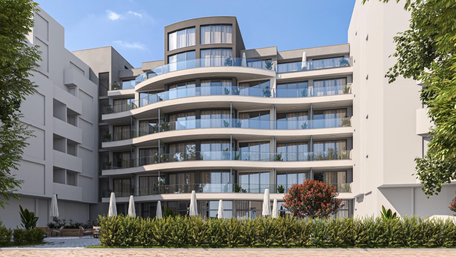 Apartment in the first line of the sea in the town of Pomorie