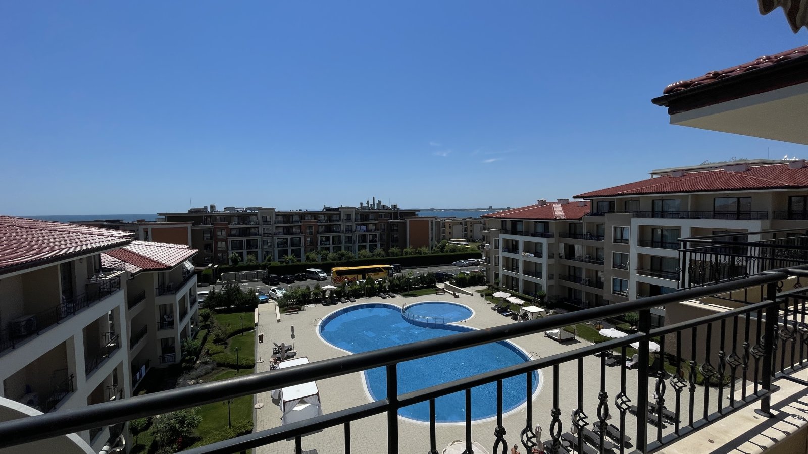 Sveti Vlas: Spacious 2-room apartment with sea and mountain views – Sea Dreams, Sveti Vlas 