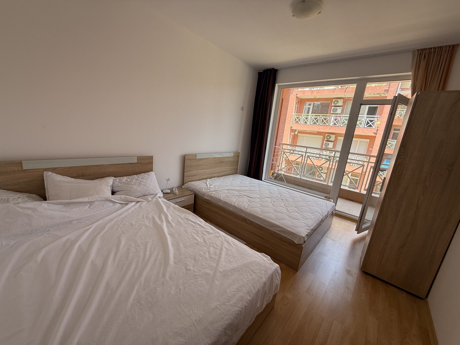 Two-room apartment in the Sunny Day 6 residential complex, Sunny Beach