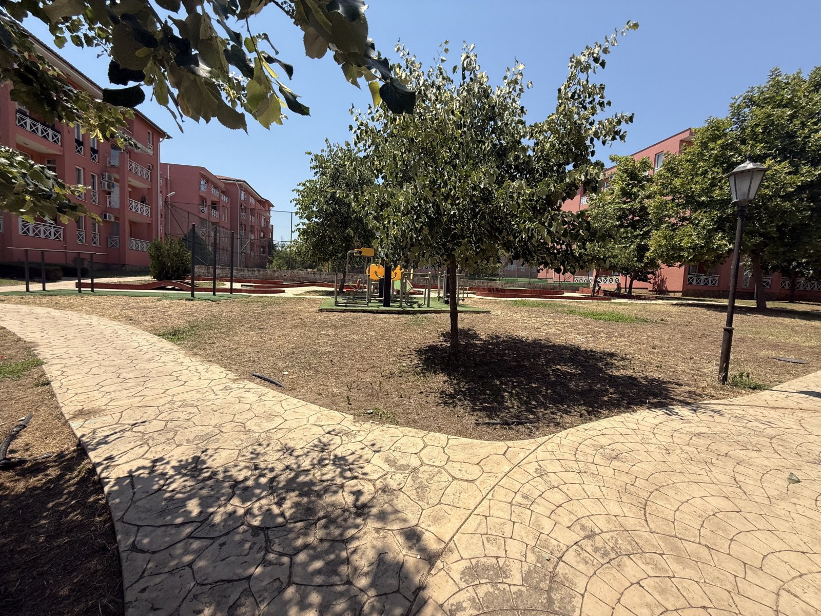 Two-room apartment in the Sunny Day 6 residential complex, Sunny Beach