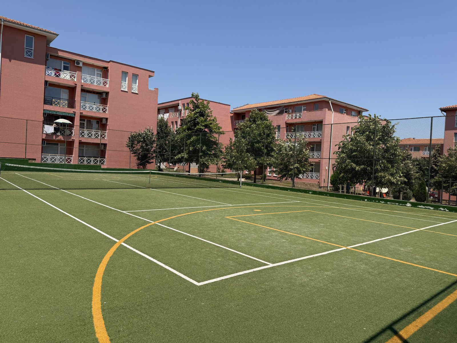 Two-room apartment in the Sunny Day 6 residential complex, Sunny Beach