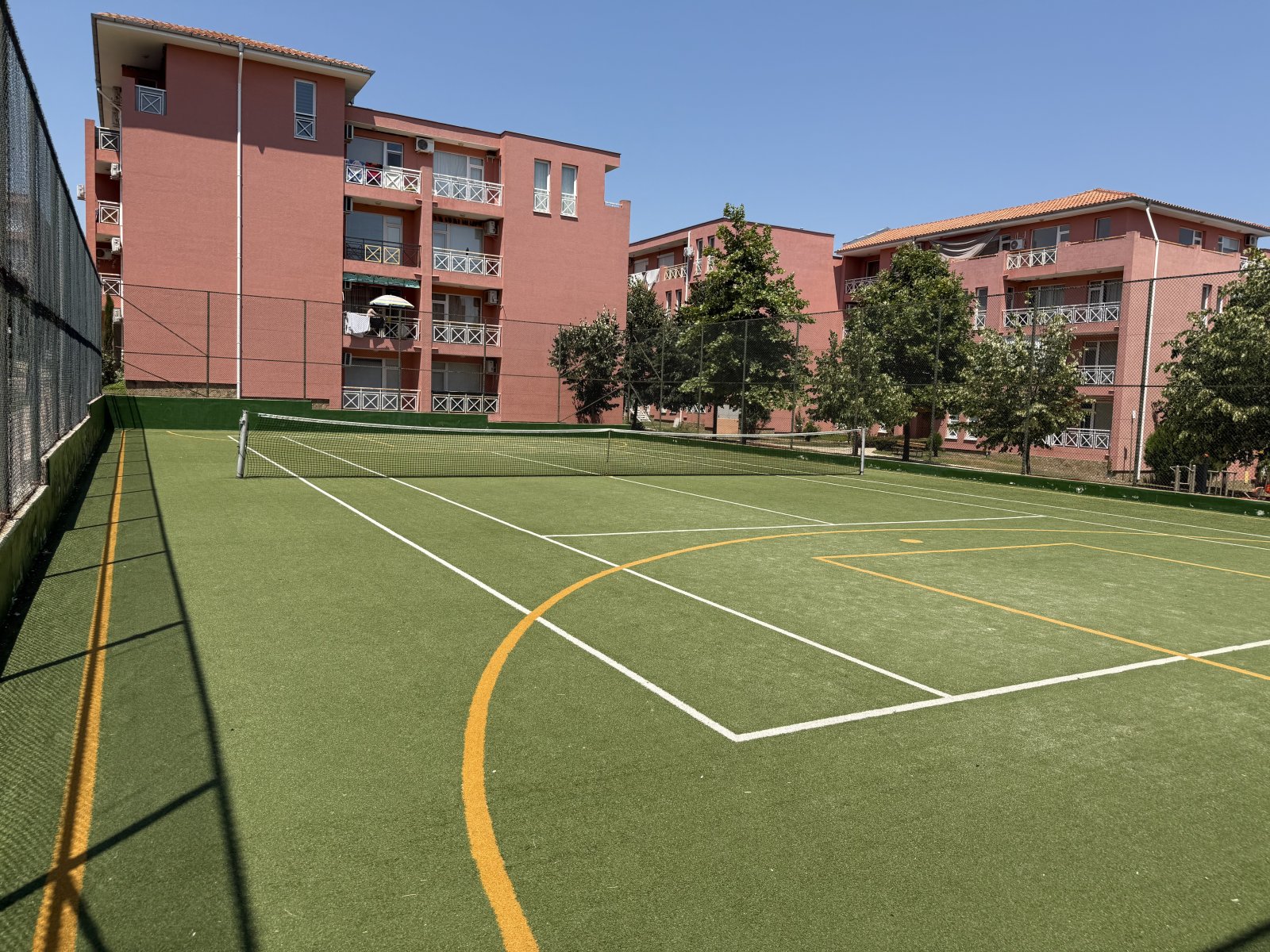 Two-room apartment in the Sunny Day 6 residential complex, Sunny Beach