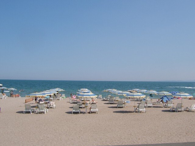 3-room apartment in Sunset Resort, Pomorie, Bulgaria