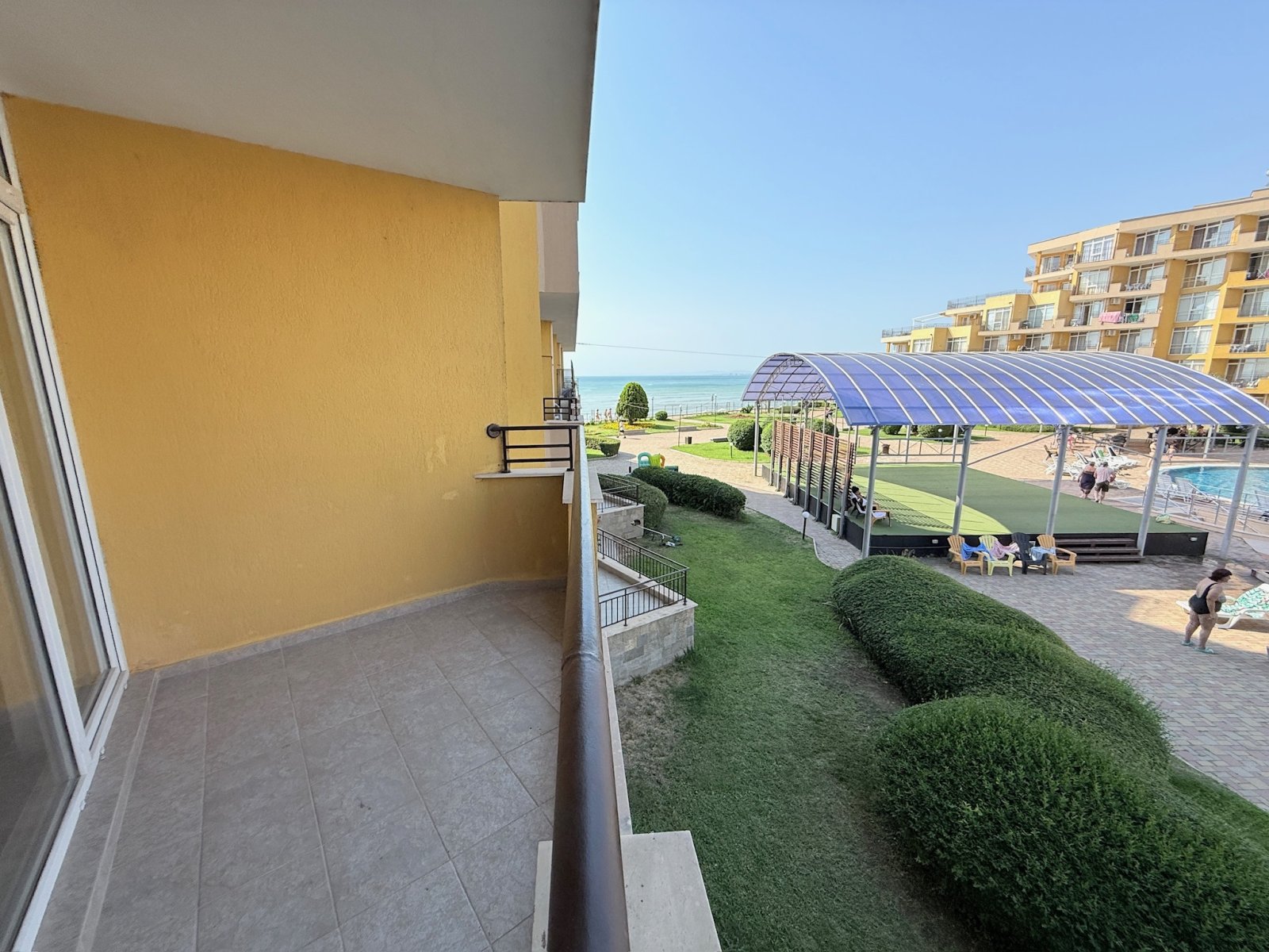Two-room apartment in the Midia complex in Aheloy