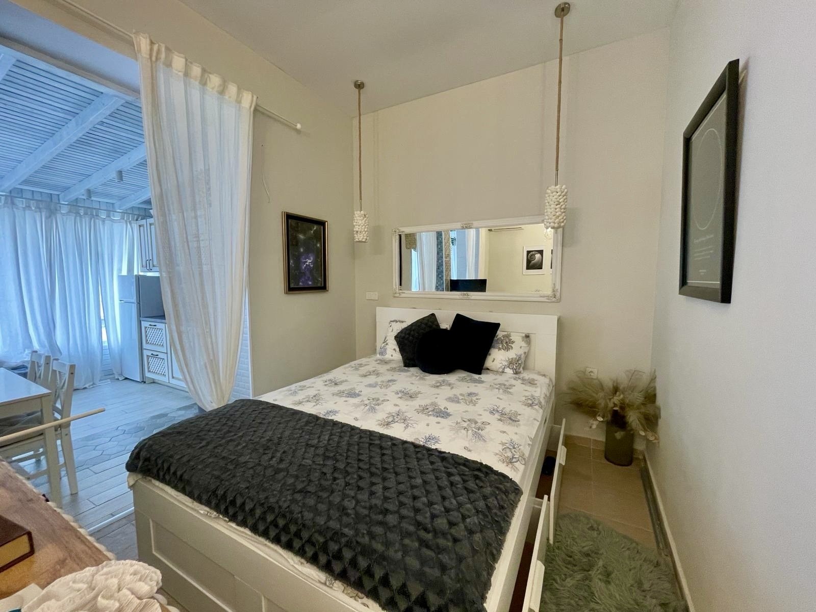 Four-room apartment in the Sun Gate complex at Sunny Beach