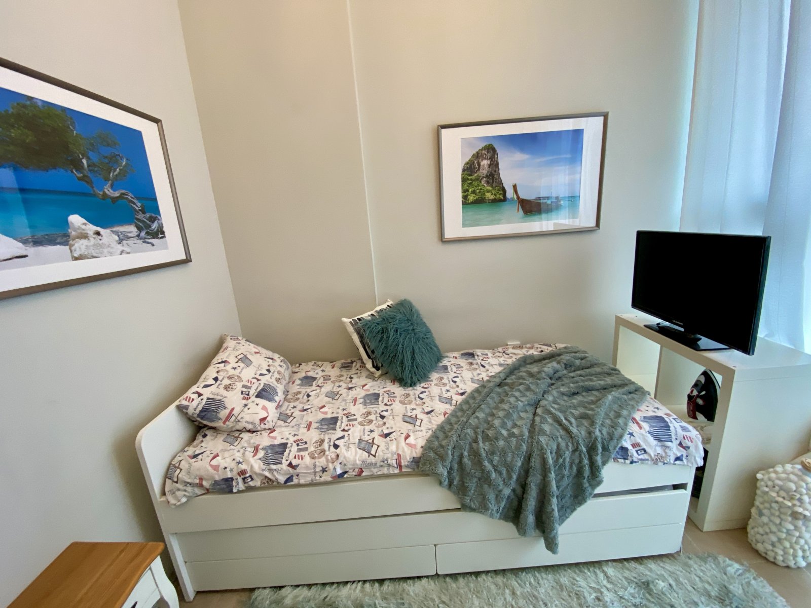 Four-room apartment in the Sun Gate complex at Sunny Beach