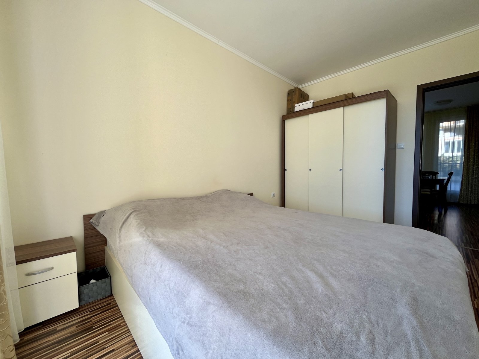 Furnished 2-room apartment with sea view in the 