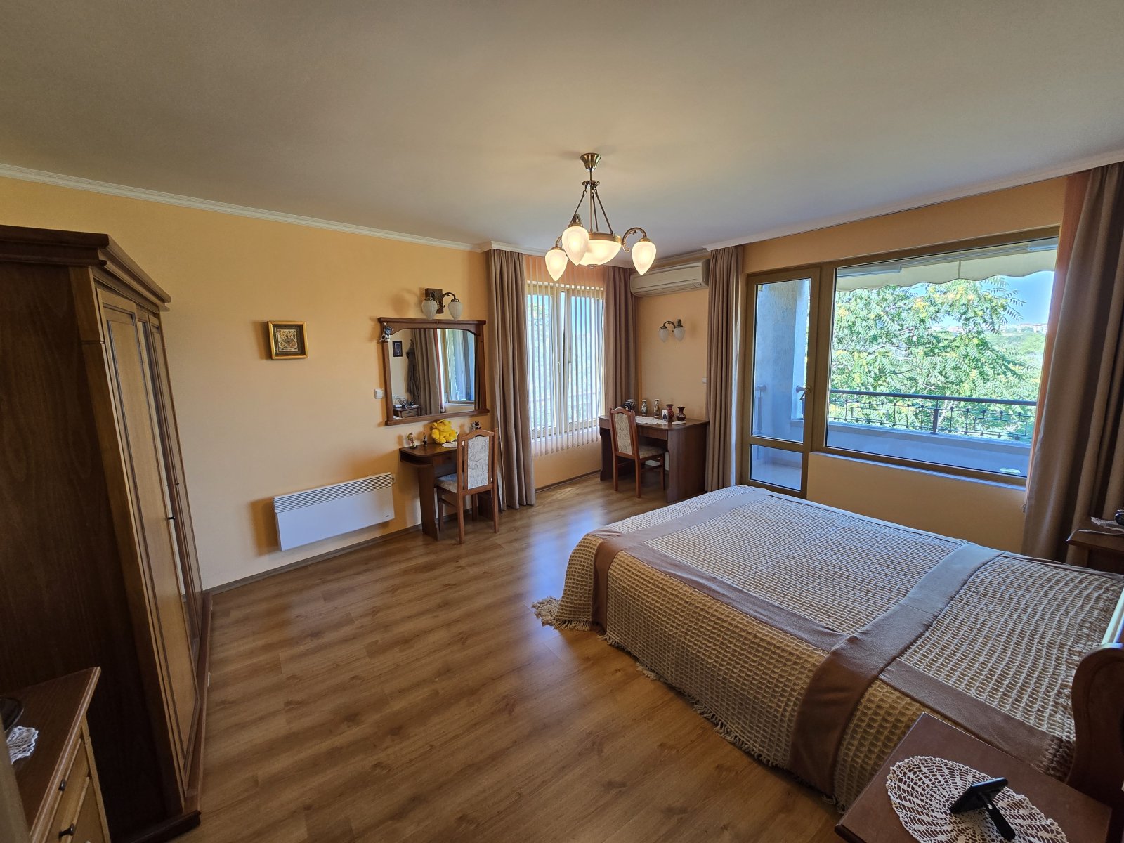 Bulgaria Nessebar 4-room apartment on the boulevard