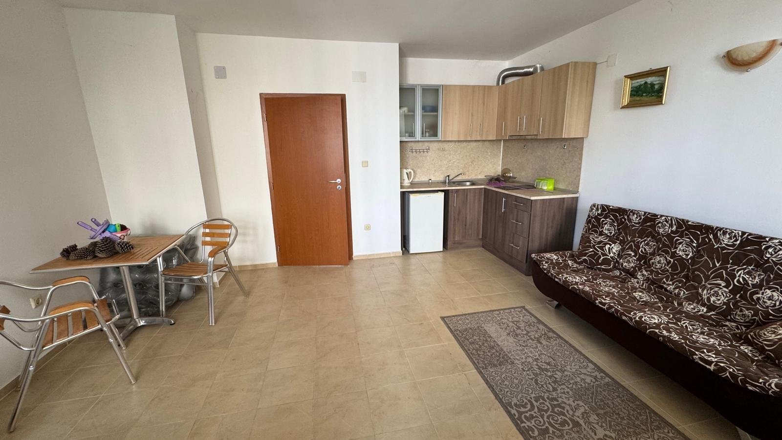 Sunny Beach Bulgaria 2-room apartment without maintenance fee