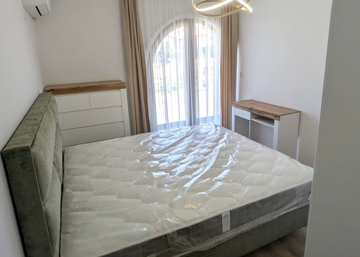 Two-room apartment in the Grand Village complex in Kosharitsa