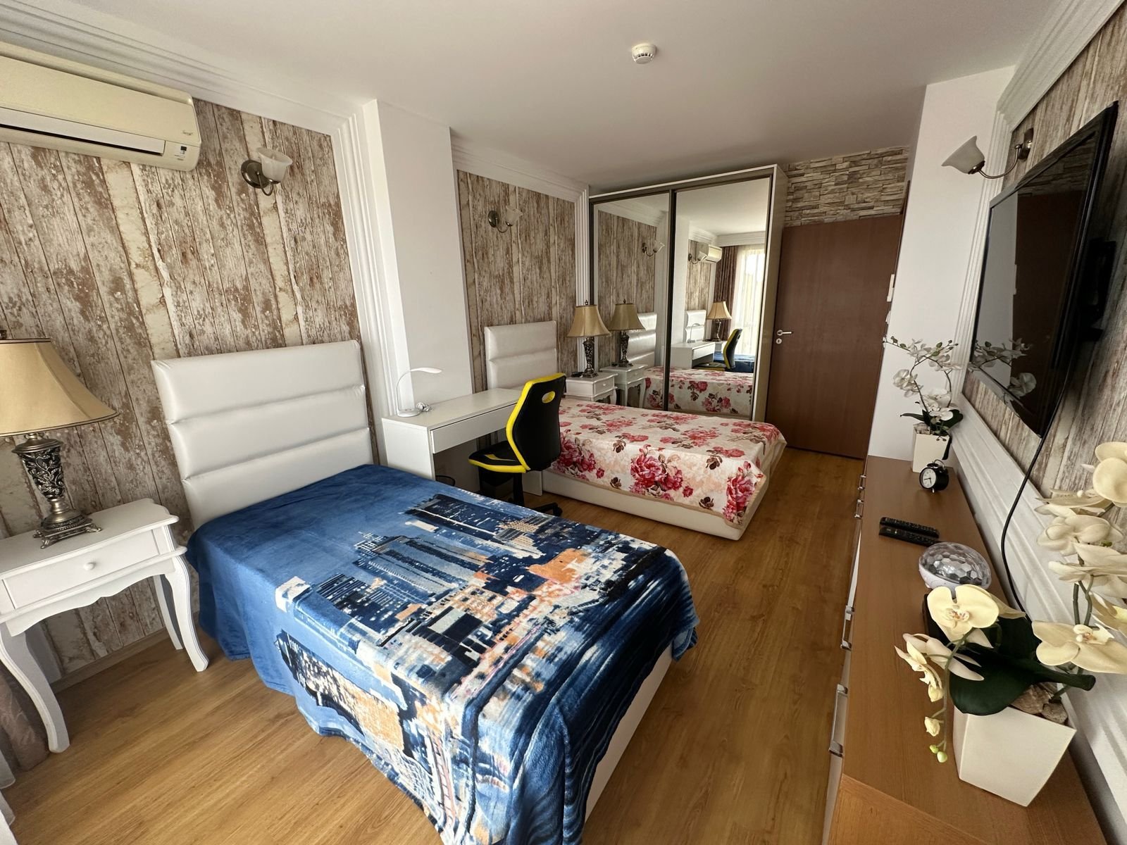 Three-room apartment in the Sweet Home 2 complex in Sunny Beach