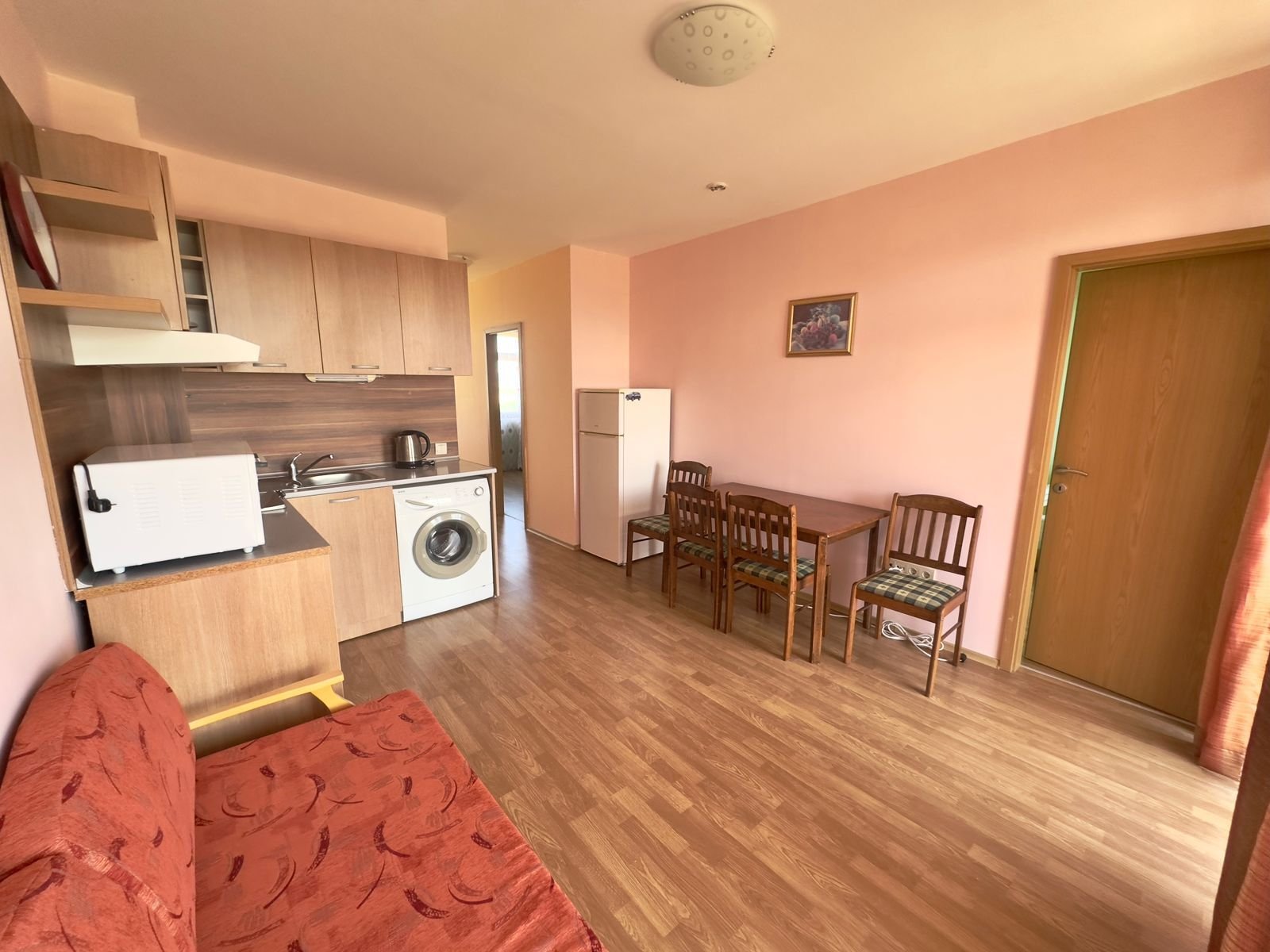 Three-room apartment in the Vineyards complex in Aheloy