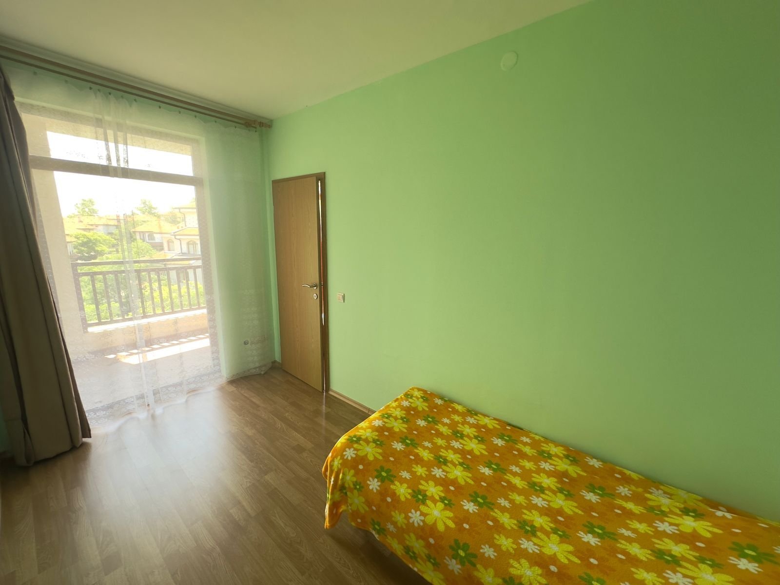 Three-room apartment in the Vineyards complex in Aheloy