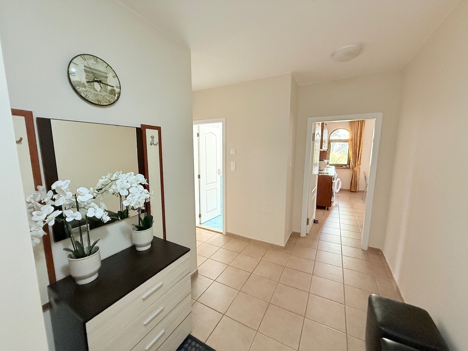 Three-room apartment in the 