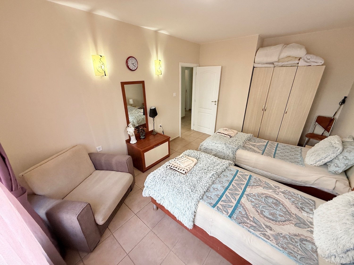 Three-room apartment in the 