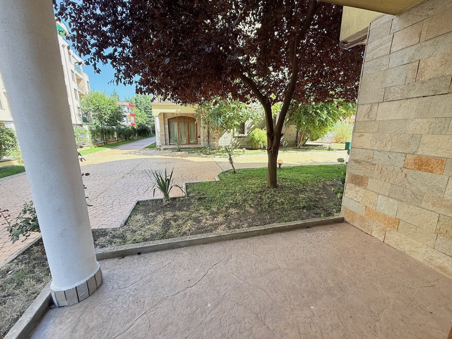 Three-room apartment in the 