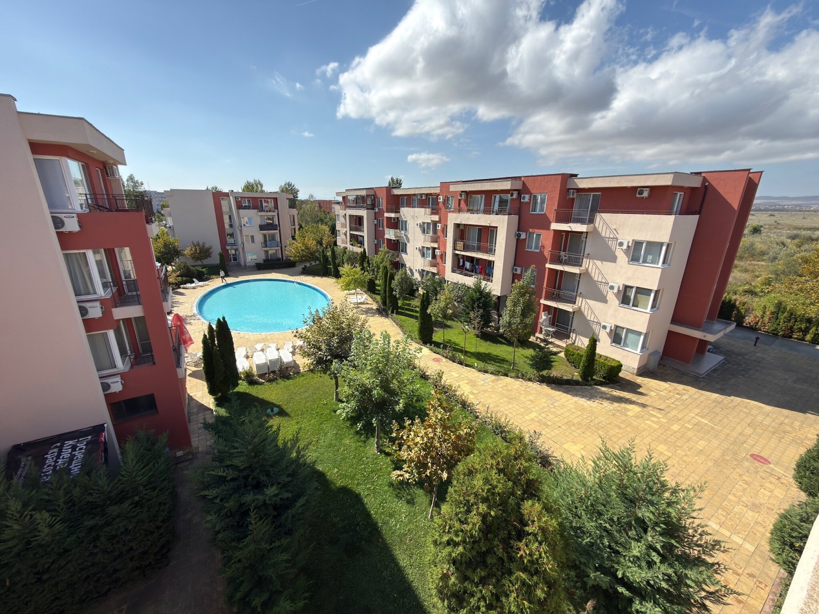 Three-room apartment in the Holiday Fort complex at Sunny Beach