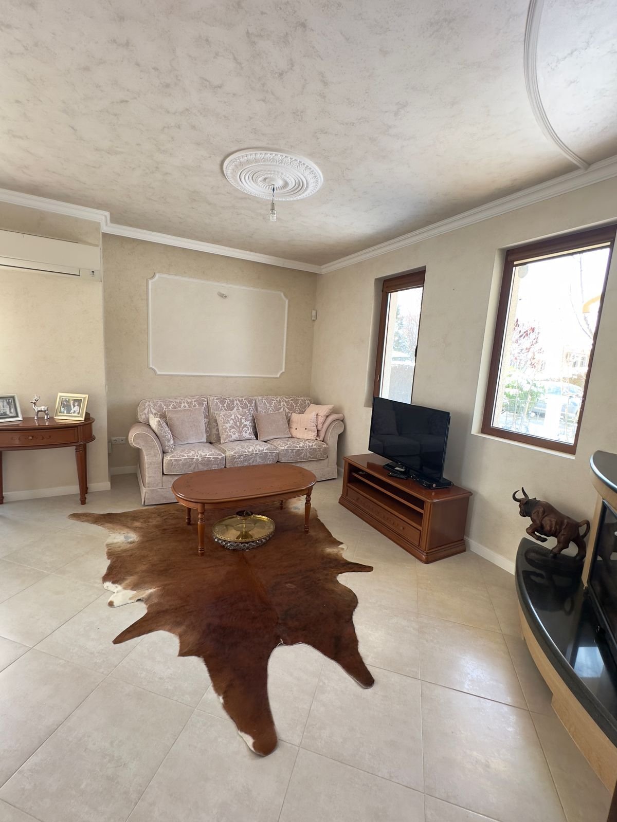 House with three bedrooms in Victoria Residences