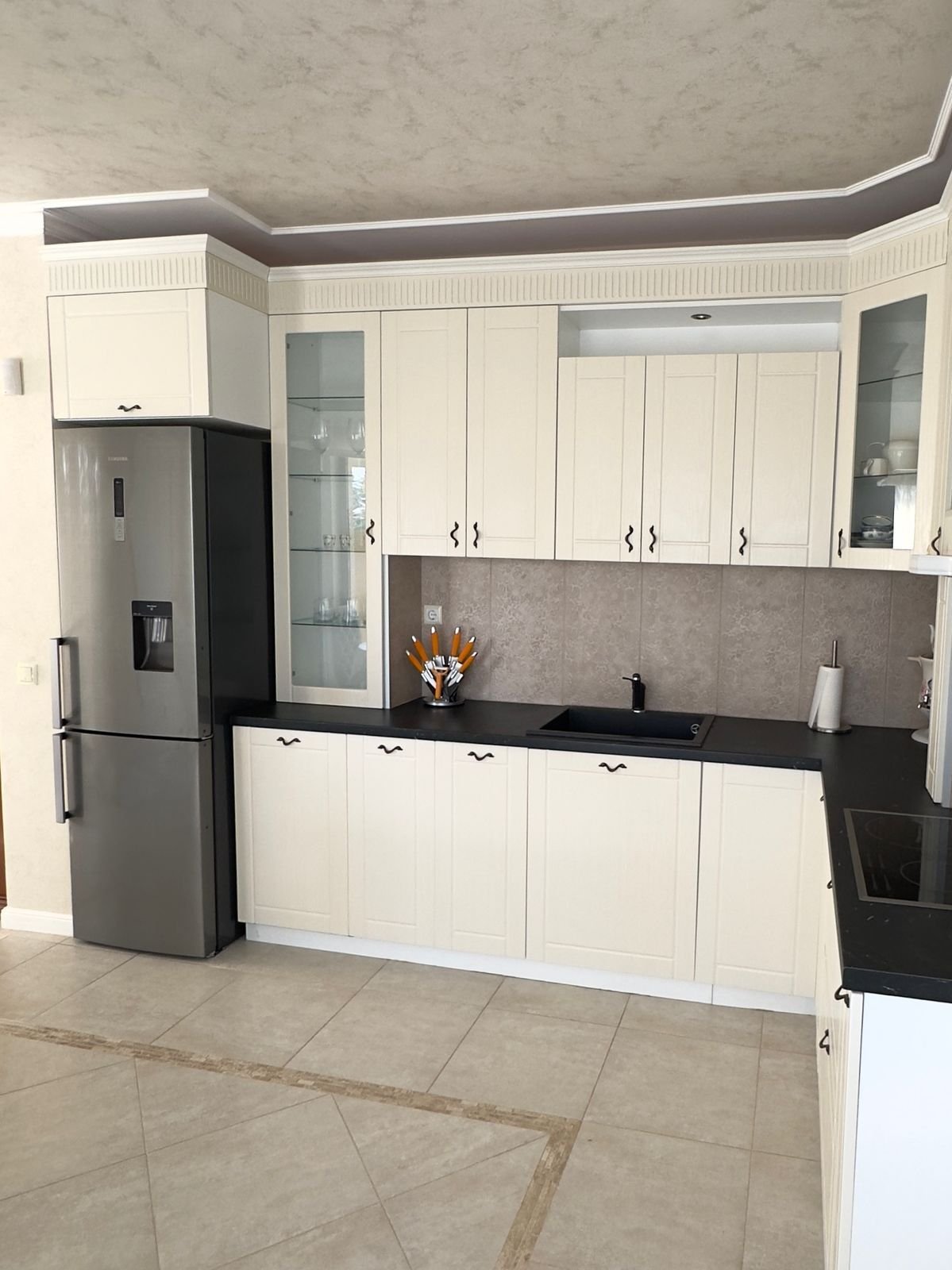 House with three bedrooms in Victoria Residences